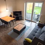 Deichkoje 1 *